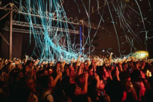 【电子竞技】借电竞力量激活新兴消费市场-构词网